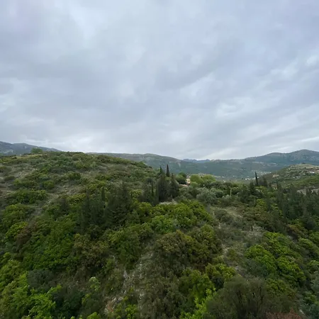 Apartament Eleni's *